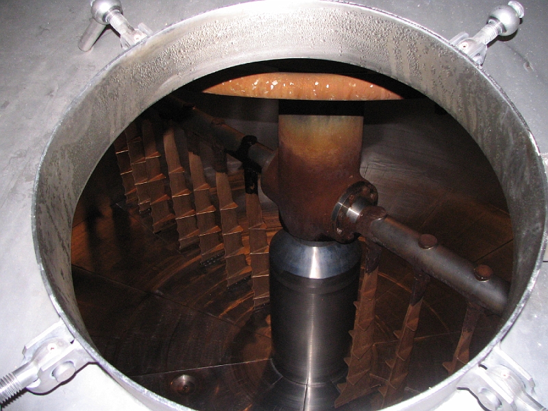 IMG_2252.jpg - Inside the Brew Kettle
