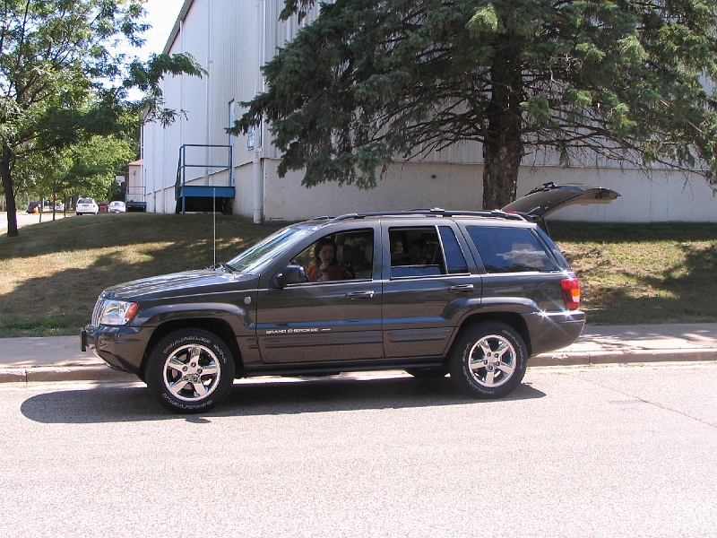 IMG_2367.jpg - The Krull's are packed and ready to go...what a great tour.