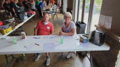  Dan & Mina at the registration table 